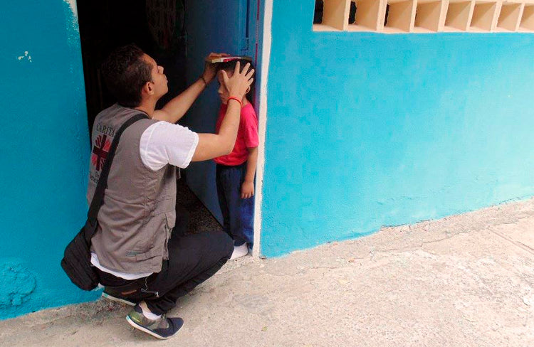 LOS NIÑOS ANTE LA CRISIS DE ALIMENTOS EN VENEZUELA, MIENTRAS LA MALNUTRICIÓN SE DISPARA